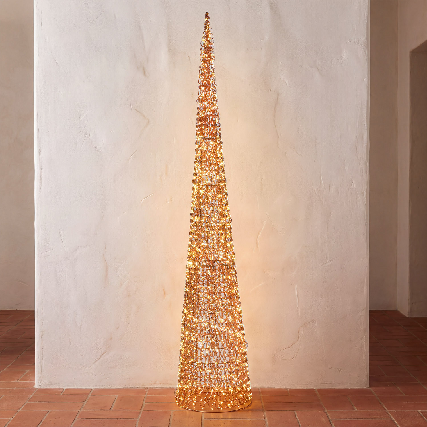 3D Rose Gold Cone, spiral wire, h 210 cm, 2400 Warm White MicroLEDs 1