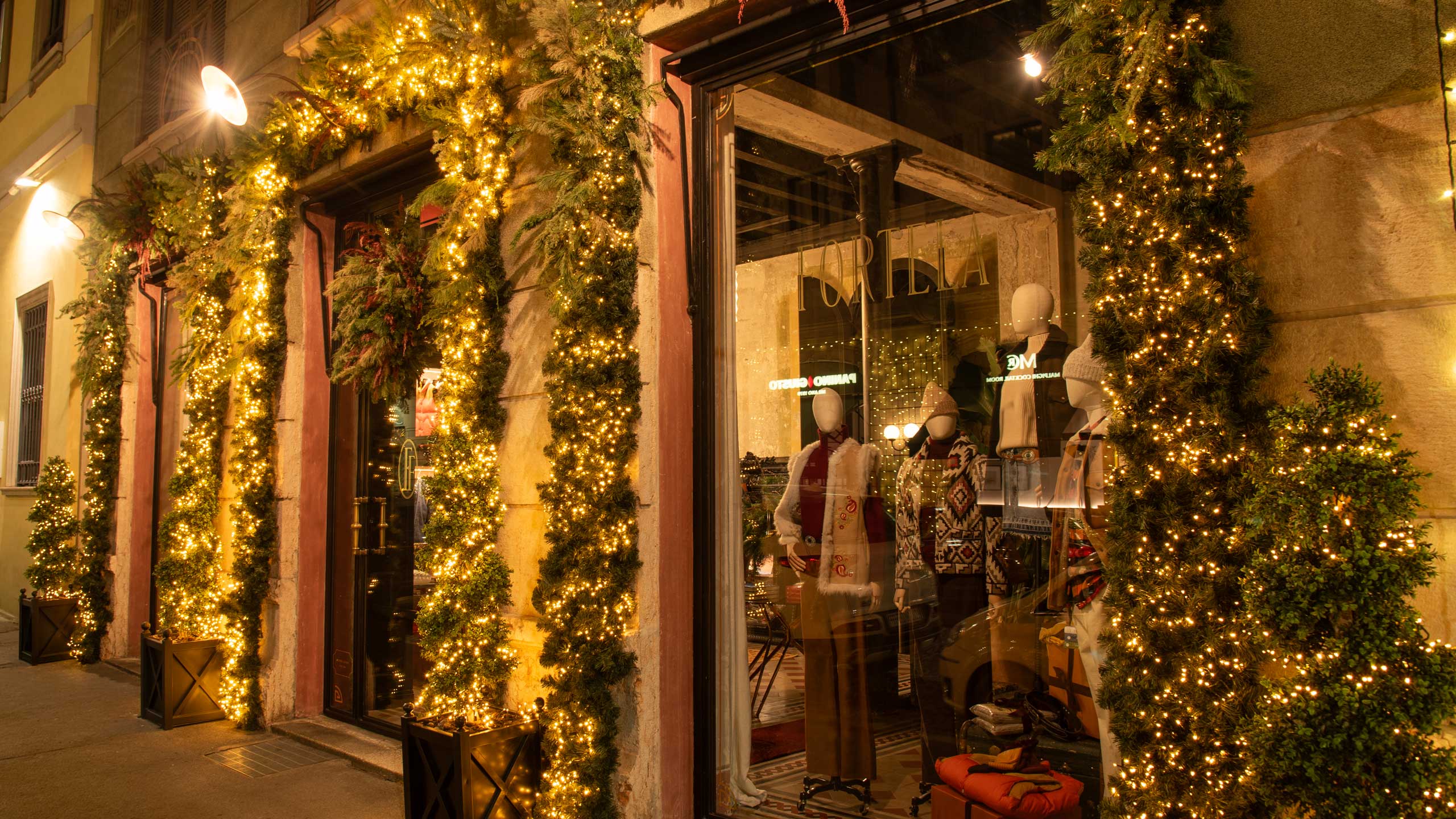 Lichter und Beleuchtung für Schaufenster, Geschäfte und Einkaufszentren