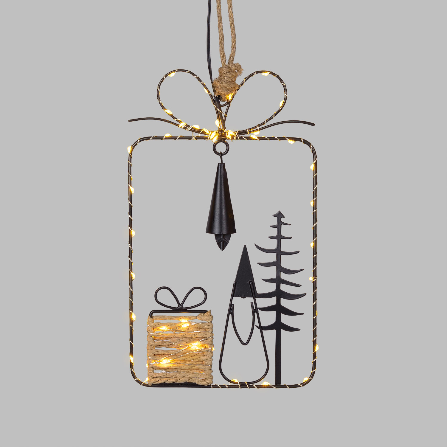 Paquet de Noël à piles, à suspendre, h 28 cm, métal noir et MicroLED blanc chaud Paquet de Noël à piles, à suspendre, h 28 cm, métal noir et MicroLED blanc chaud