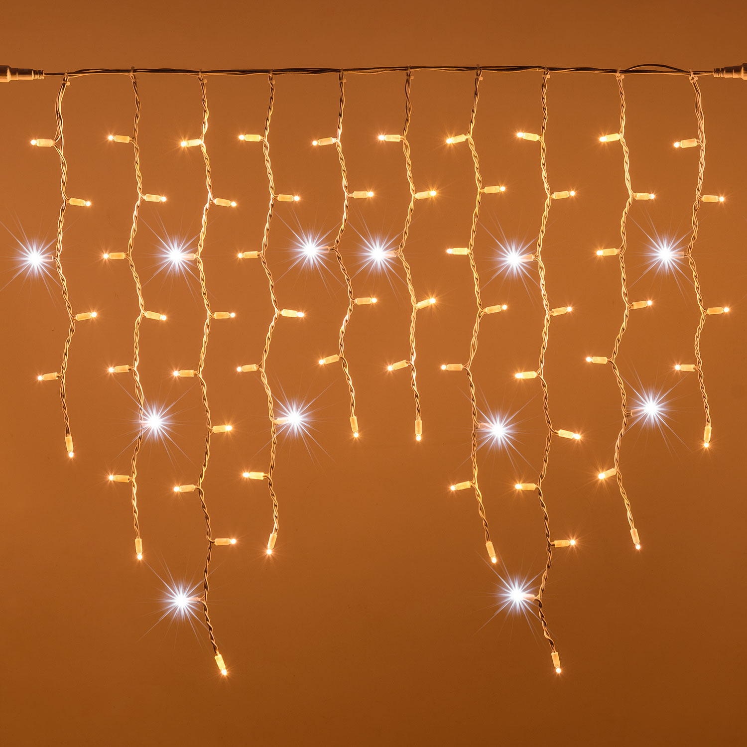 Eisregen-Lichterkette 3 x h 0,9 m, 228 MaxiLEDs kalt- und warmweiß Eisregen-Lichterkette 3 x h 0,9 m, 228 MaxiLEDs kalt- und warmweiß