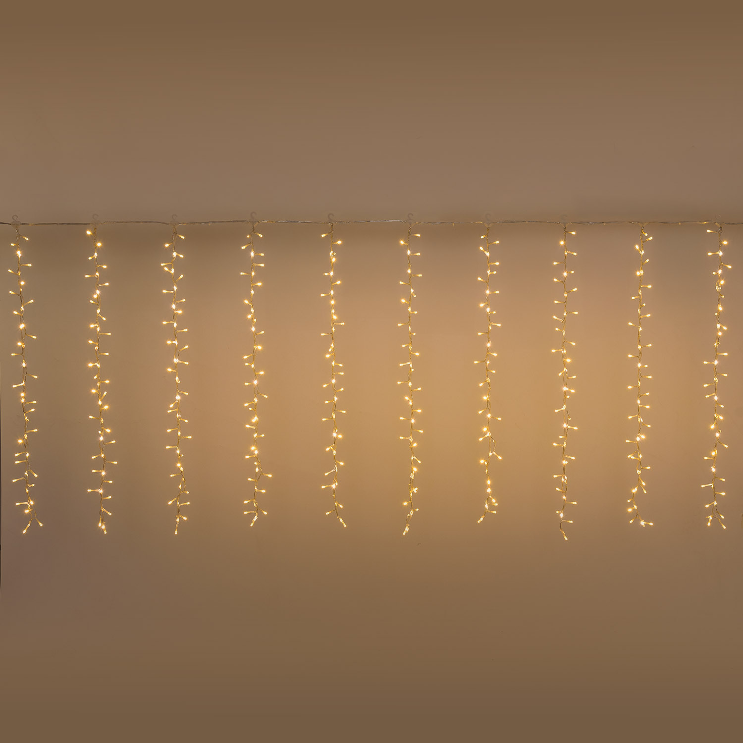 Lichtvorhang StarFall 3 x H 0,8 m, 768 warmweiße LEDs, transparentes Kabel