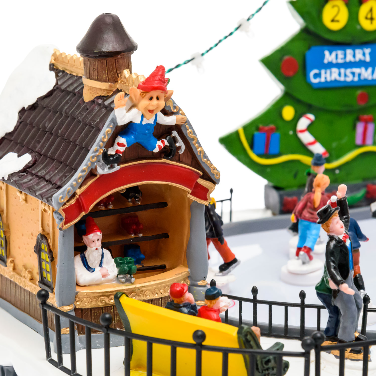 Village de Noël en Polyrésine, Luna Park Lac Gelé avec Patineurs en mouvement, h 22 cm 7 Village de Noël en Polyrésine, Luna Park Lac Gelé avec Patineurs en mouvement, h 22 cm 7