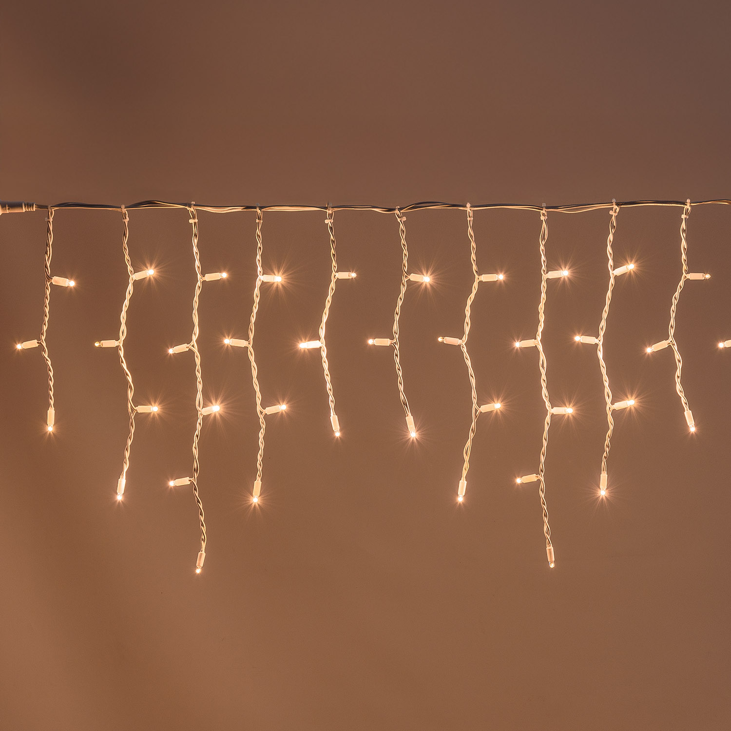 Stalattite 3 x h 0,5 m, 114 maxiled bianco caldo SOFT, cavo bianco, prolungabile, IP67