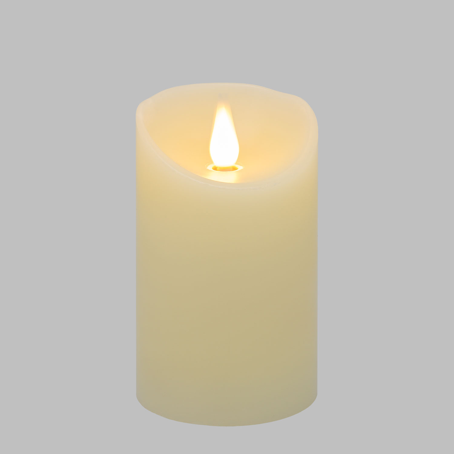 Candela led avorio in cera liscia, fiamma mobile, h 12,5 cm Ø 7,5 cm 5 Candela led avorio in cera liscia, fiamma mobile, h 12,5 cm Ø 7,5 cm 5