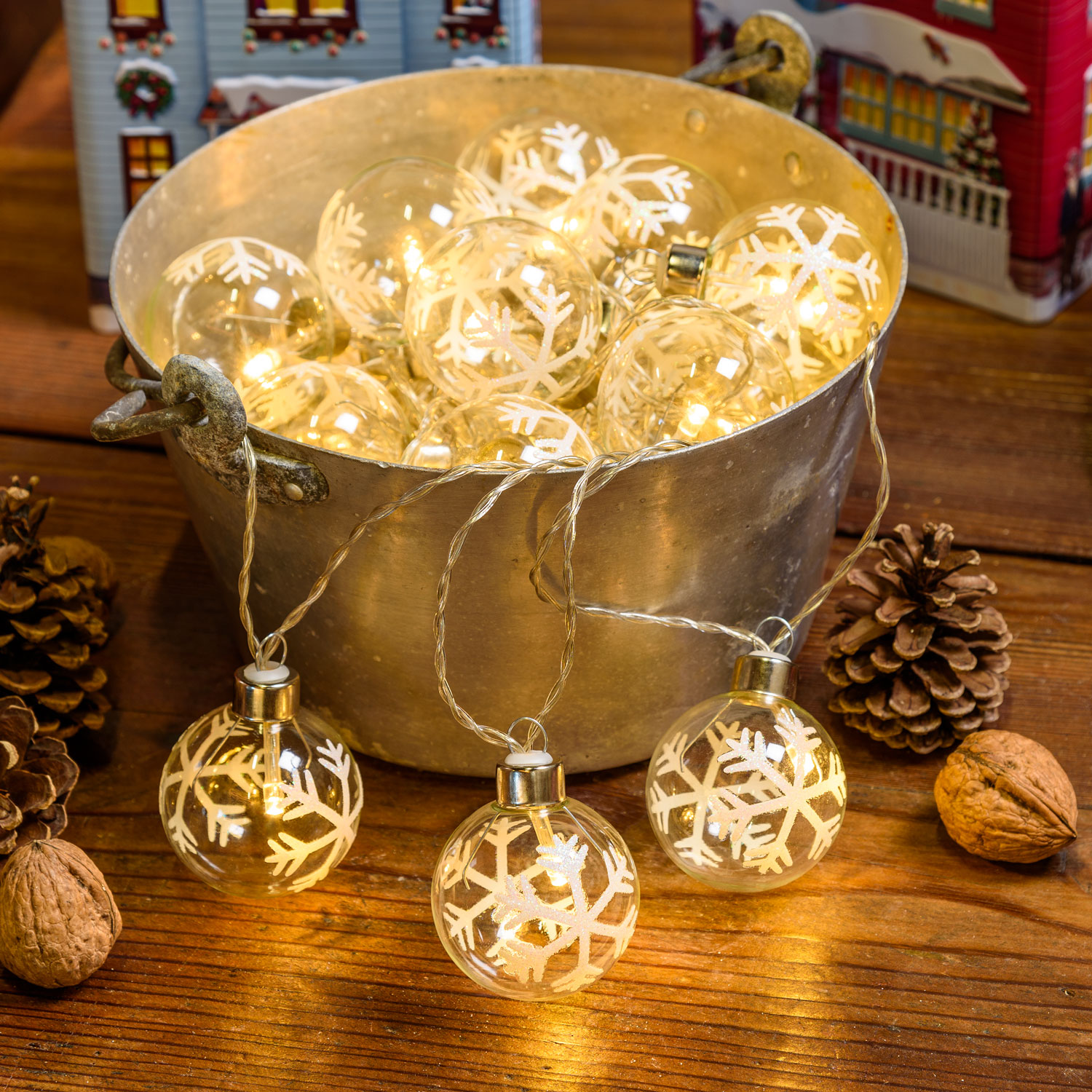 6,65m, 20 Glass Spheres with Snowflakes Battery String Lights, Ø 50mm, Warm WhiteLEDs 7 6,65m, 20 Glass Spheres with Snowflakes Battery String Lights, Ø 50mm, Warm WhiteLEDs 7