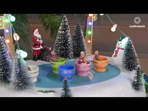 Paysage Enneigé Park d'Attraction avec Tasses tournantes, h 20 cm, musiques de Noël 2