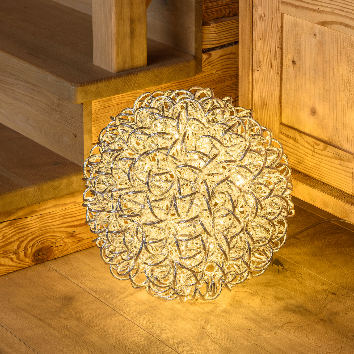 Ø 40cm 100 Warm White LEDs Silver Aluminum Sphere 1 Ø 40cm 100 Warm White LEDs Silver Aluminum Sphere 1