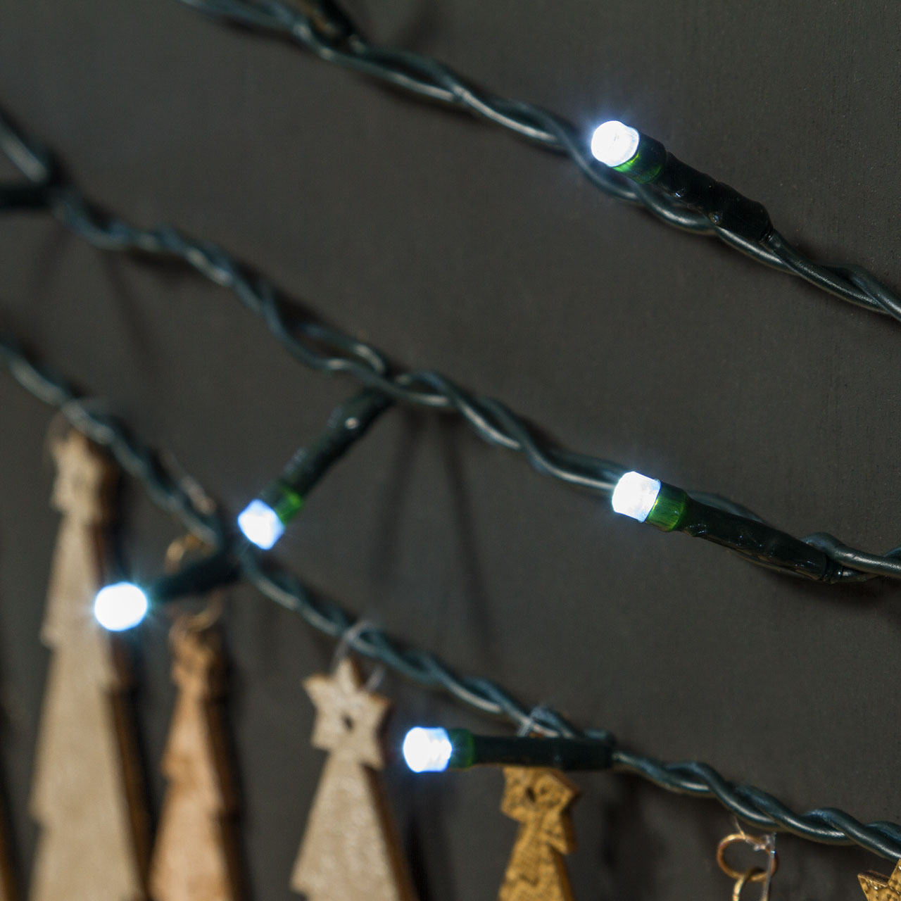Lichterkette 2 m, 20 LEDs kaltweiß Lichterkette 2 m, 20 LEDs kaltweiß