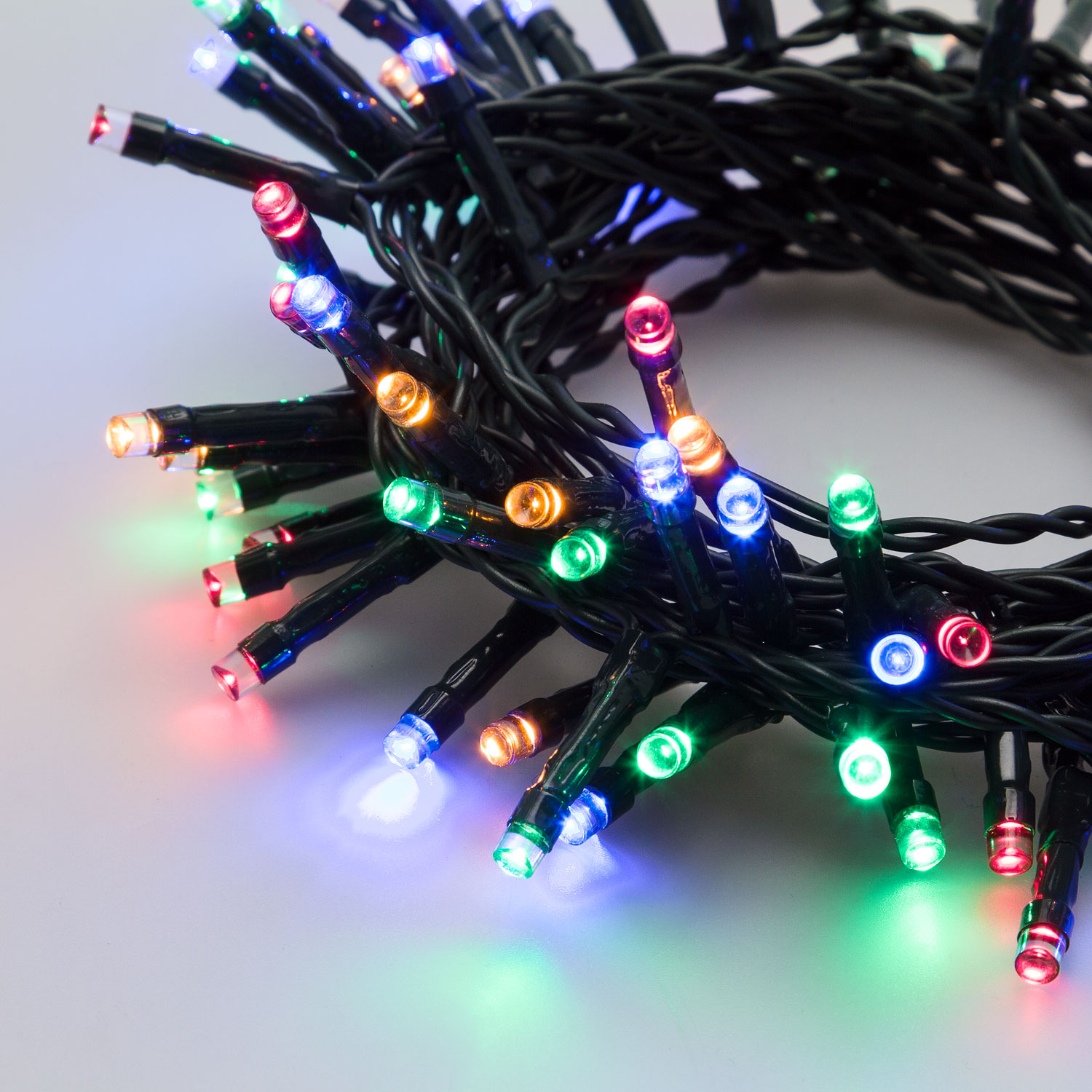 Lichterkette 1,9 m, 48 LEDs multicolor 8 Lichterkette 1,9 m, 48 LEDs multicolor 8