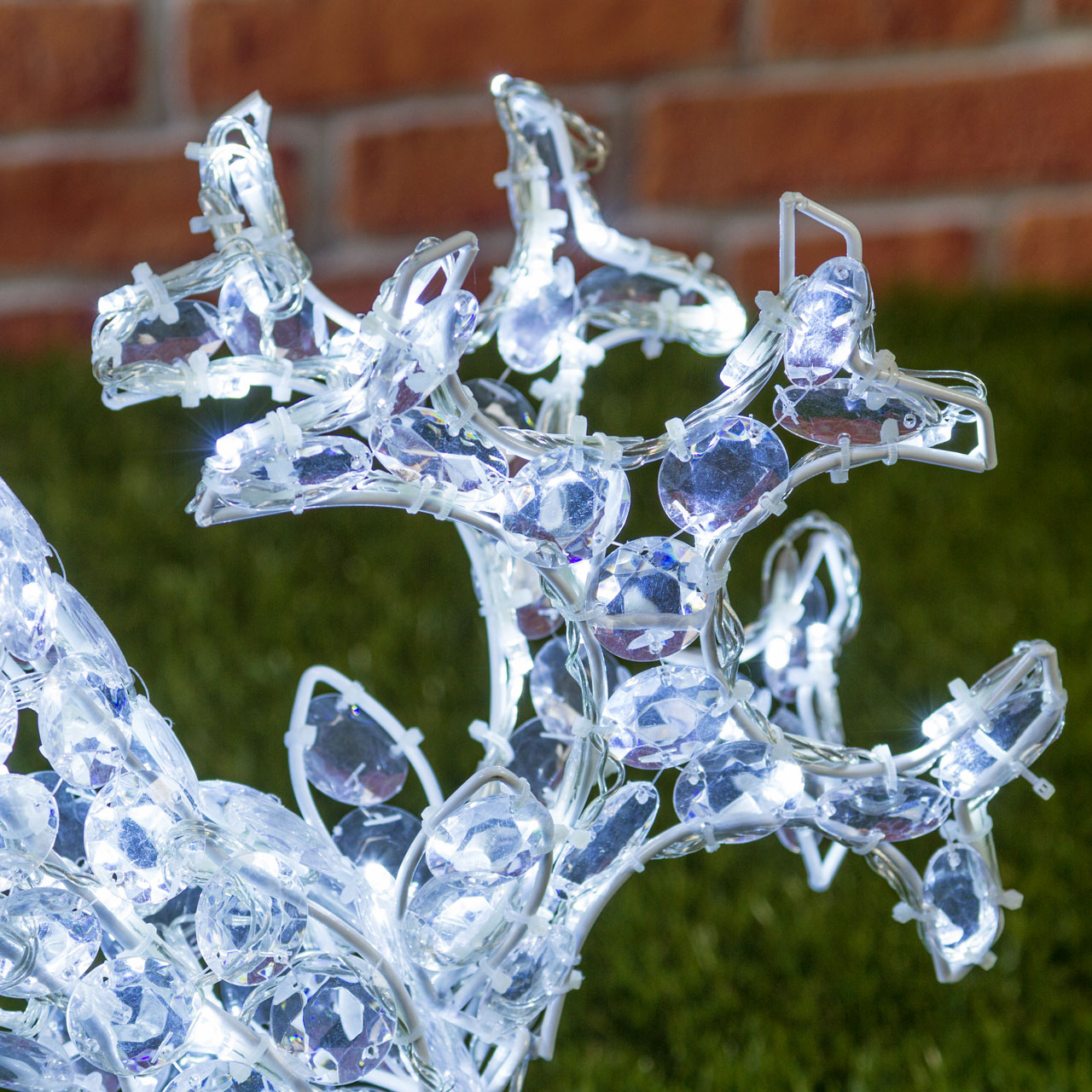 Renne qui broute l'herbe, h. 50 cm, LED blanc froid 5 Renne qui broute l'herbe, h. 50 cm, LED blanc froid 5
