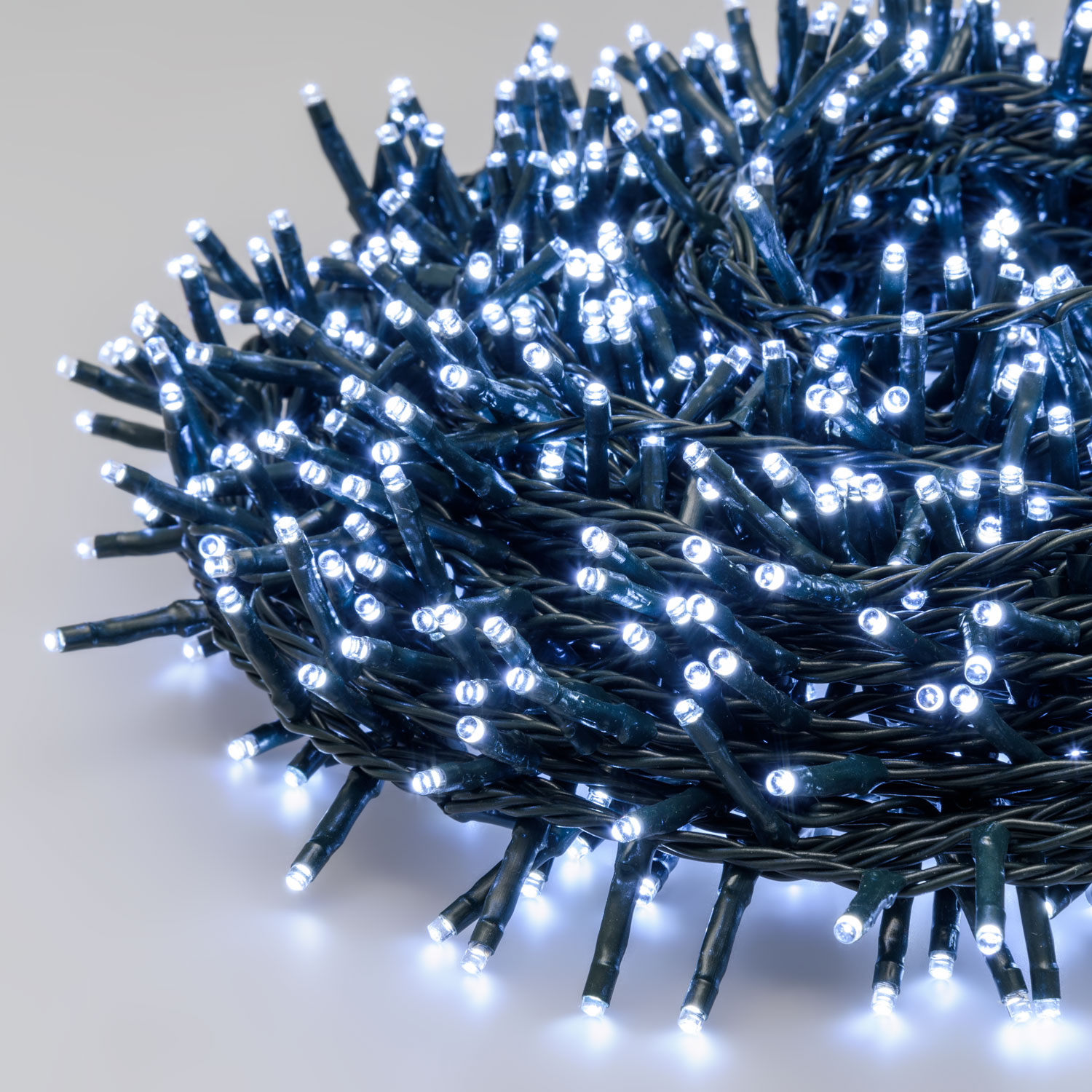 MiniCluster Lichterkette 30,5 m, 1000 MiniLEDs Ice kaltweiß 4 MiniCluster Lichterkette 30,5 m, 1000 MiniLEDs Ice kaltweiß 4