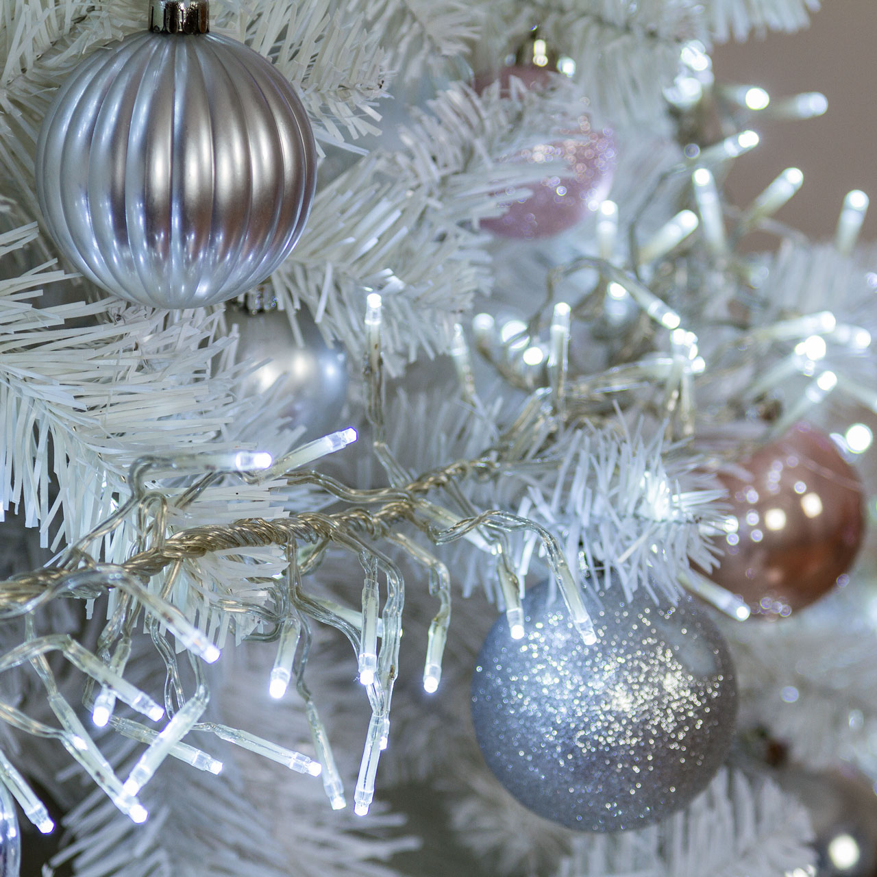 12.5m 1100 White MiniLed Cluster String Lights 4 12.5m 1100 White MiniLed Cluster String Lights 4