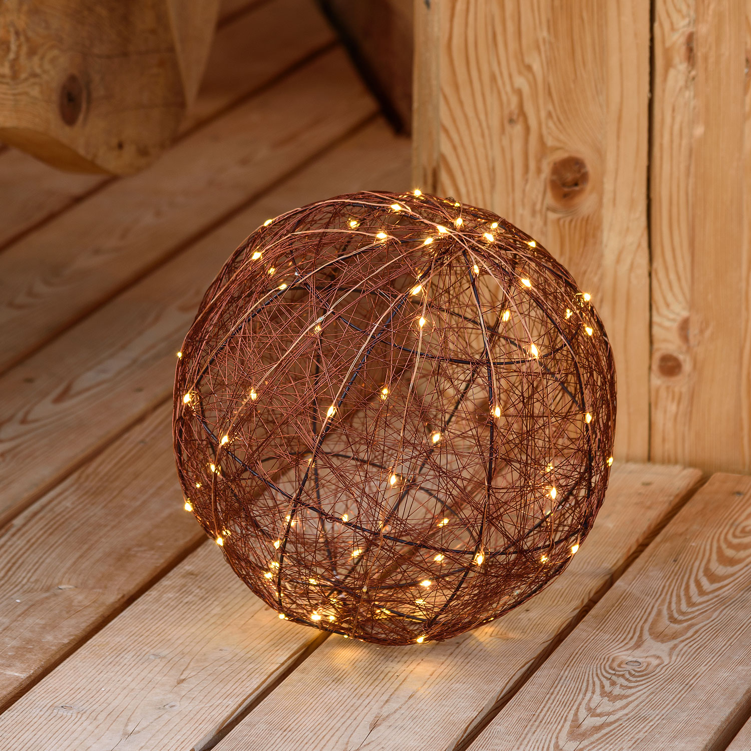 3D Sphere in Brown Metal Christmas Figure, Ø 30cm, 160 Warm White MicroLEDs 3D Sphere in Brown Metal Christmas Figure, Ø 30cm, 160 Warm White MicroLEDs
