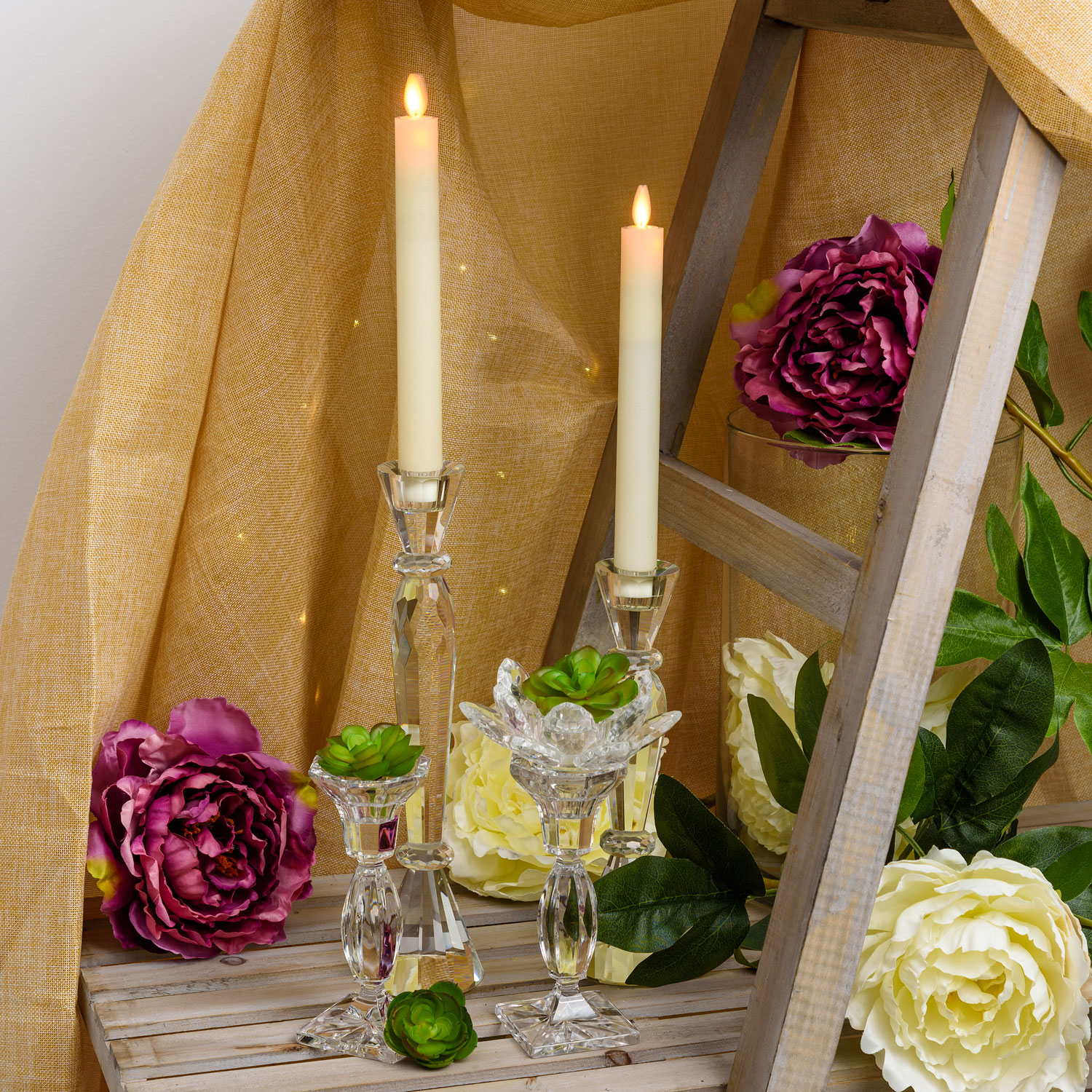 Juego de 2 velas de cera finas y largas color marfil, h. 23 cm 6 Juego de 2 velas de cera finas y largas color marfil, h. 23 cm 6