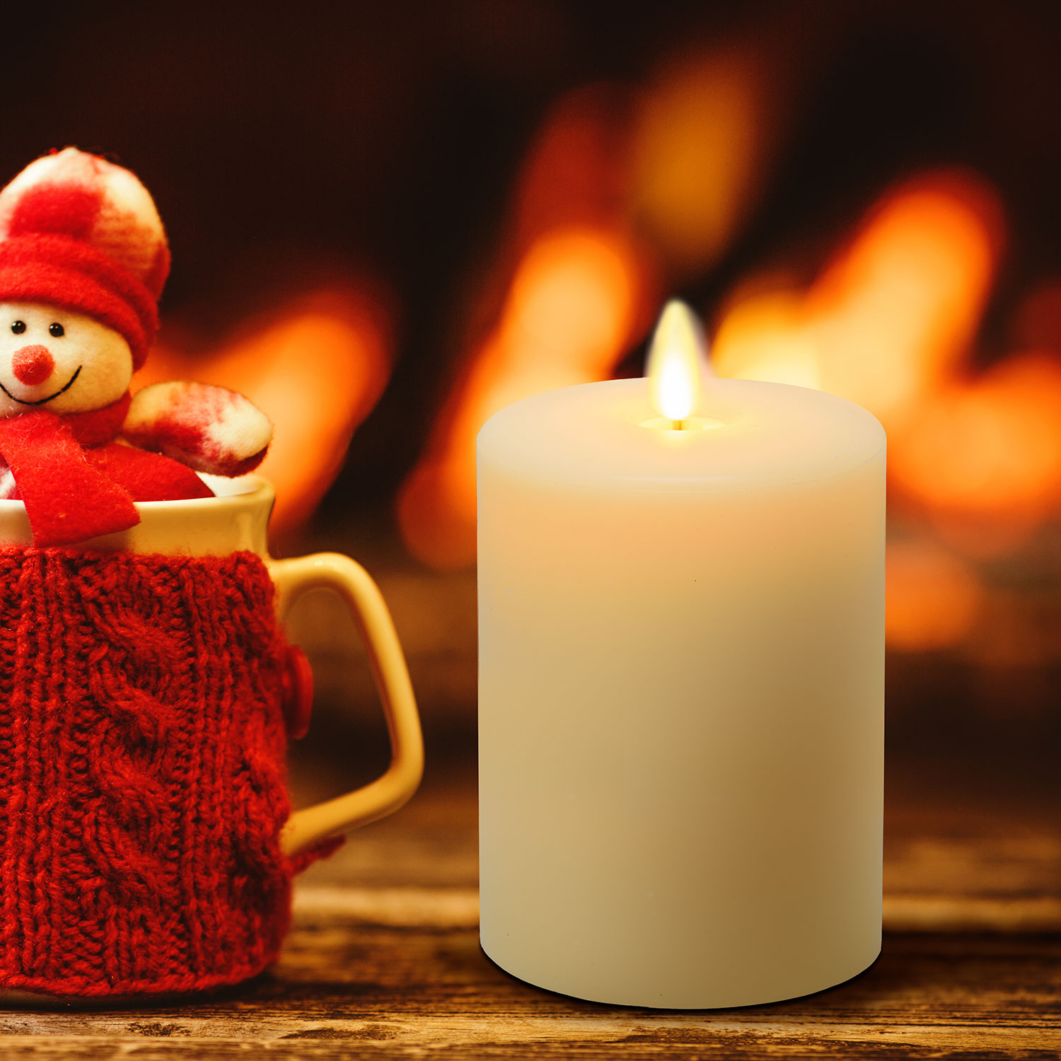 Vela marfil de cera lisa brillante con mecha, h. 10 cm 3 Vela marfil de cera lisa brillante con mecha, h. 10 cm 3