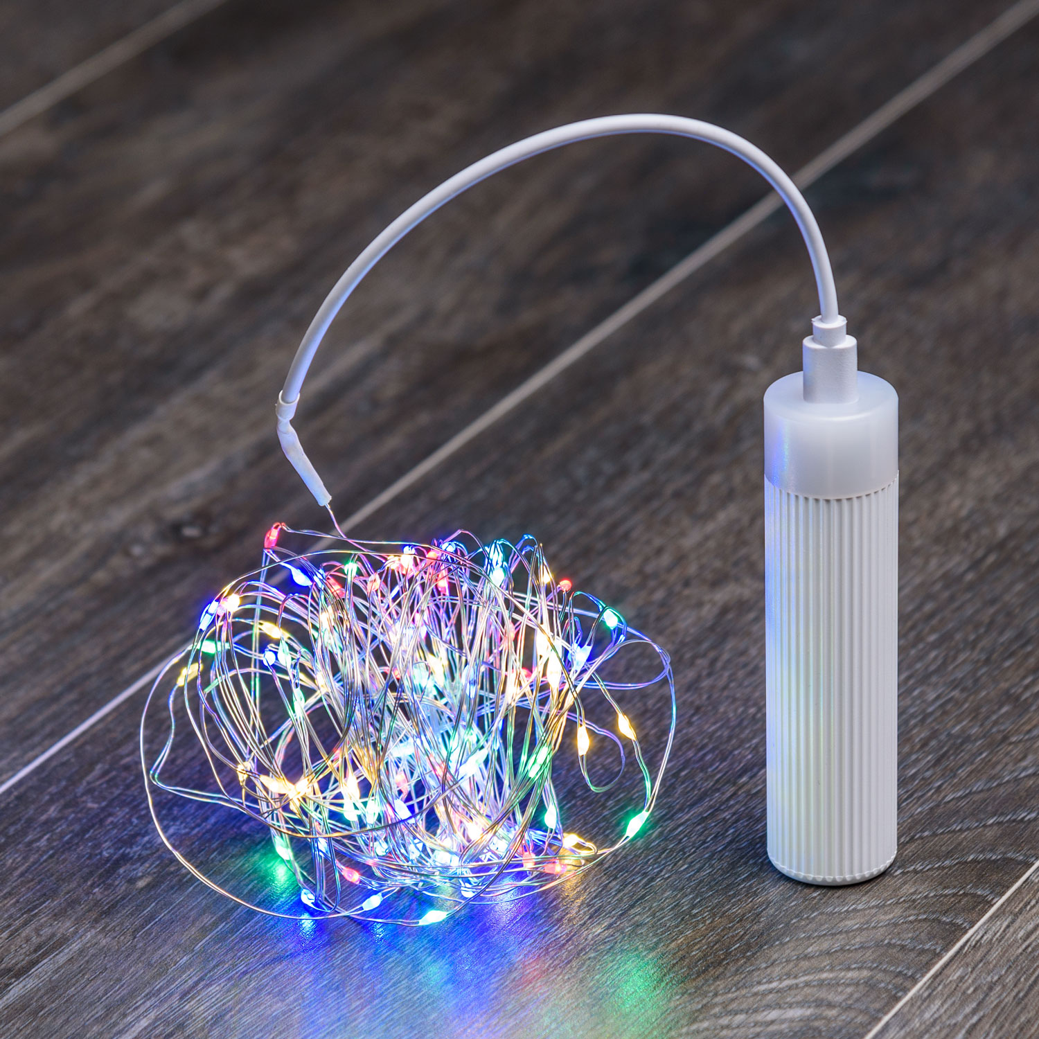 Guirlande lumineuse de 9,9 m avec Power Bank et recharge USB, microled multicolore Guirlande lumineuse de 9,9 m avec Power Bank et recharge USB, microled multicolore