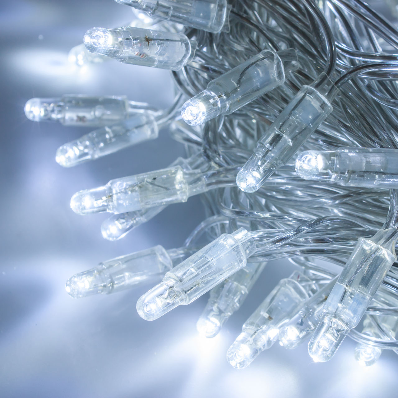 Lichterkette 10 m, 96 Maxi LEDs kaltweiß, transparentes Kabel, erweiterbar 8 Lichterkette 10 m, 96 Maxi LEDs kaltweiß, transparentes Kabel, erweiterbar 8