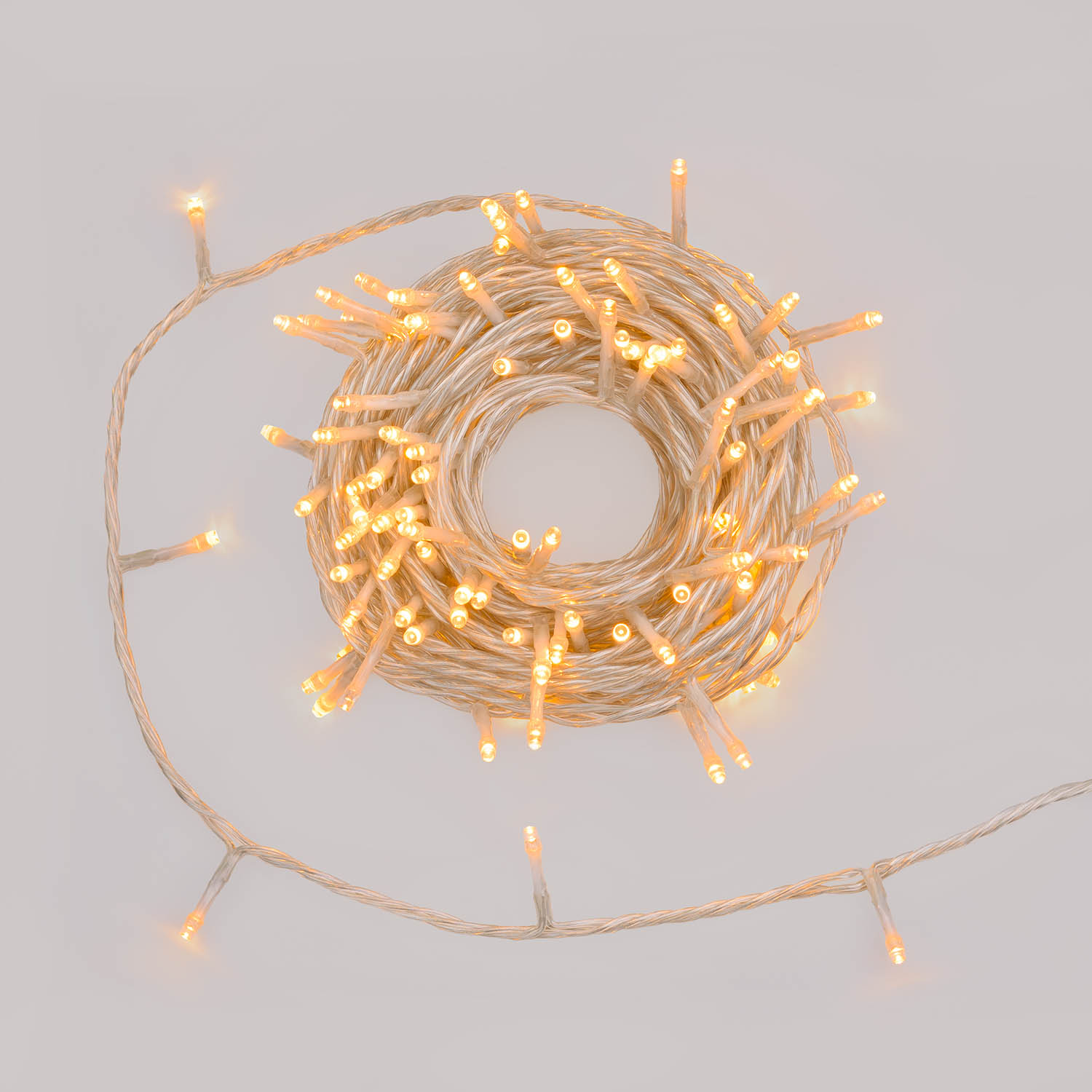 Connect+ Lichterkette 12 m, 120 LEDs warmweiß, transparentes Kabel, erweiterbar Connect+ Lichterkette 12 m, 120 LEDs warmweiß, transparentes Kabel, erweiterbar