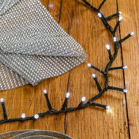 9.1m 432 White Led Mini Cluster String Lights