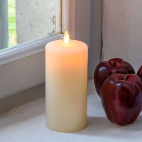 Candela in cera liscia avorio con stoppino, h 15 cm