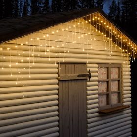 Eisregen-Lichterkette 4,2 x h 0,7 m, 186 LEDs warmweiß
